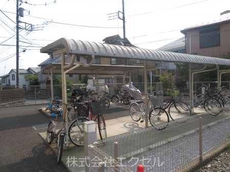 その他共有部分　屋根付きの駐輪場です。