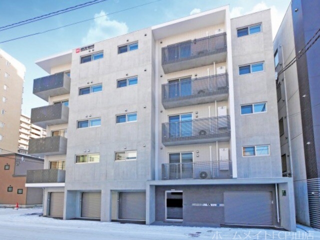 建物外観　建物写真