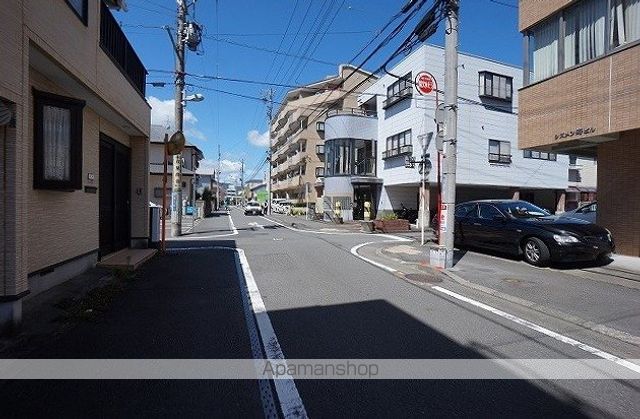 その他　前面道路（その他）まで5m