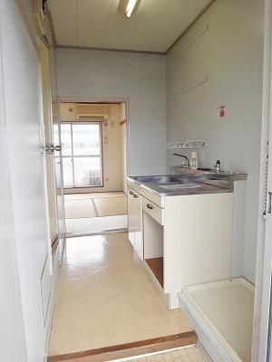 眺望　★玄関入口から見た室内★