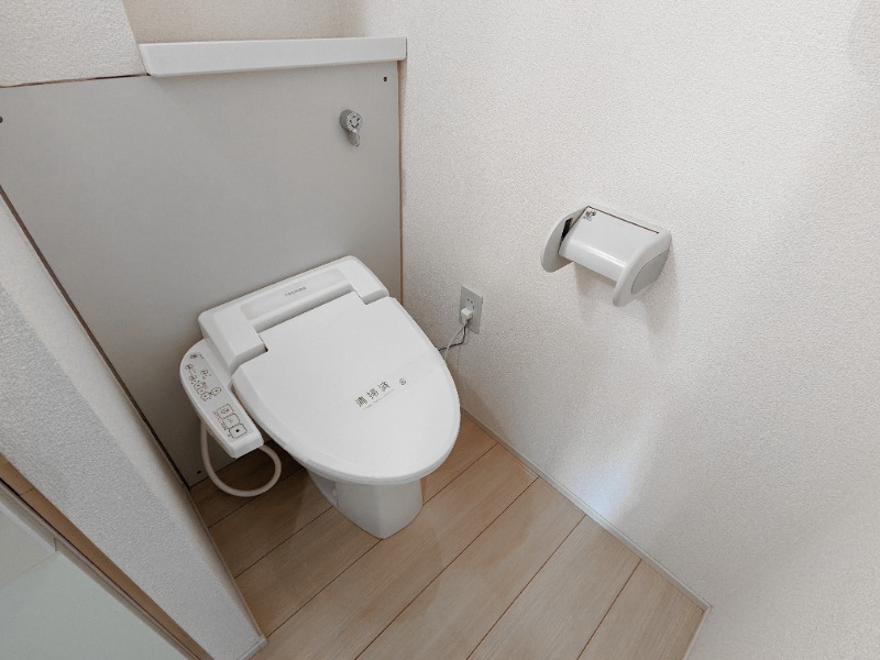 トイレ　図面と現状に相違がある場合には現状を優先