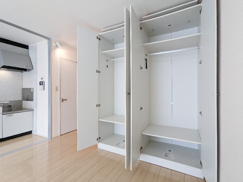 収納　図面と現状に相違がある場合には現状を優先