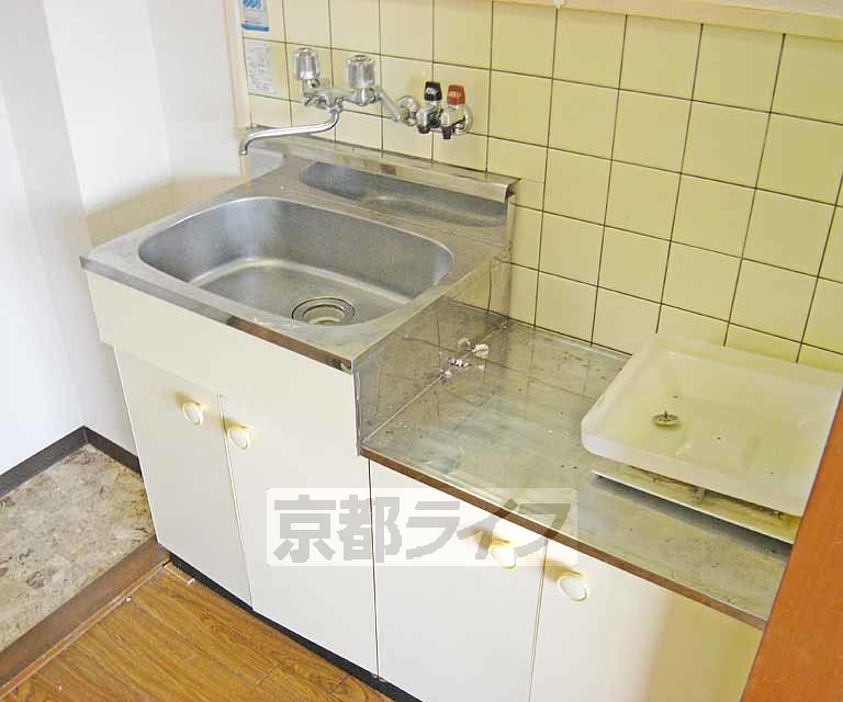 キッチン　広いキッチンです。