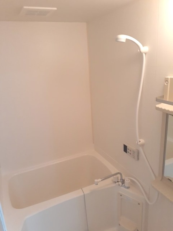 バス・シャワールーム　図面と現状に相違がある場合には現状を優先