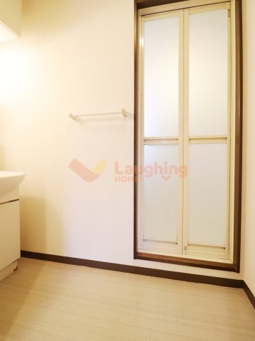 洗面設備　広い洗面スペース