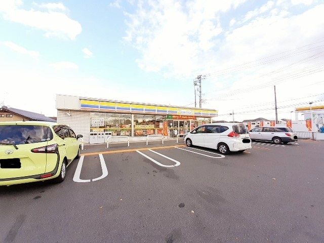 コンビニ　ミニストップ前橋下新田店（コンビニ）まで450m