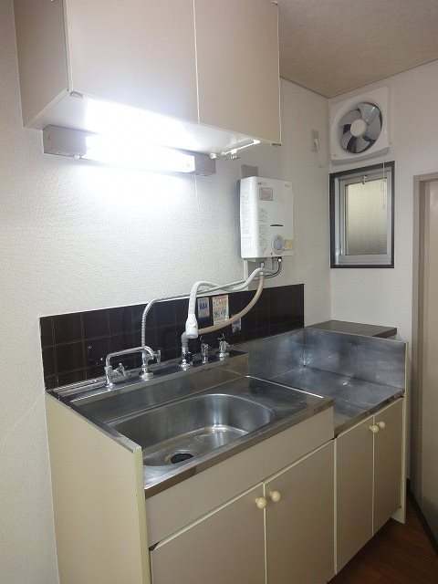 キッチン　※部屋の写真です。