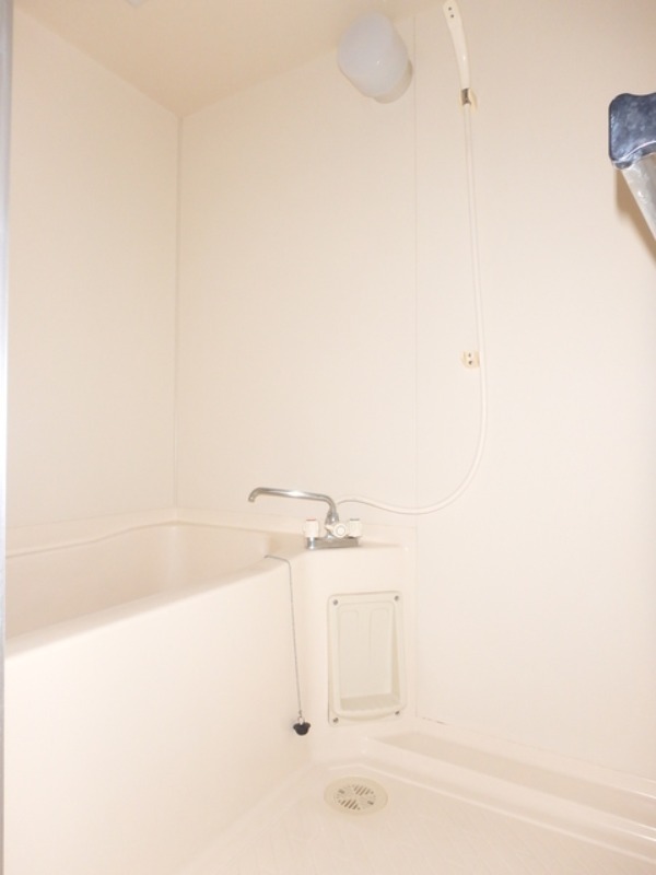 バス・シャワールーム　図面と現状が相違がある場合には現状を優先