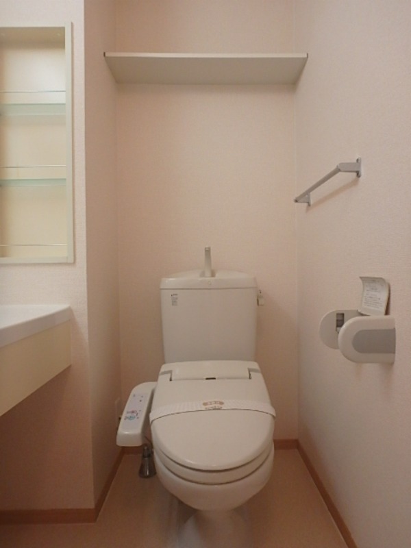 トイレ　図面と現状に相違がある場合には現状を優先