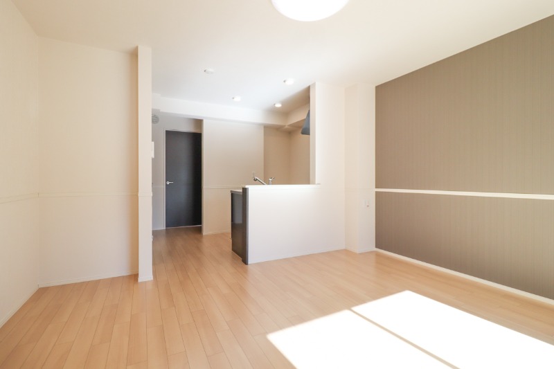 居室・リビング　図面と現状に相違がある場合には現状を優先