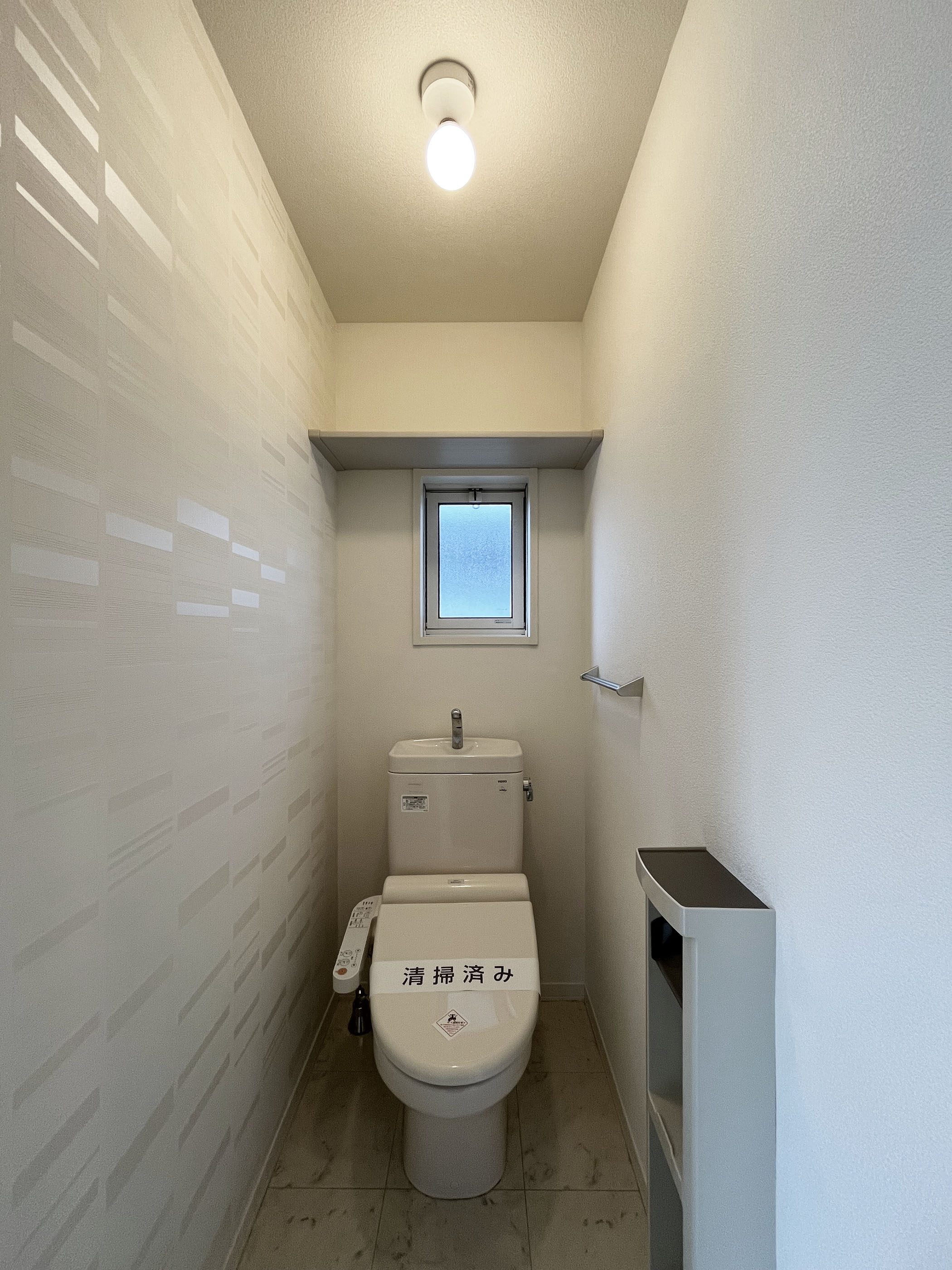 シャーメゾン赤坂 Bのトイレ写真