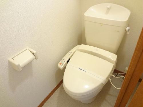トイレ　バス・トイレは別々