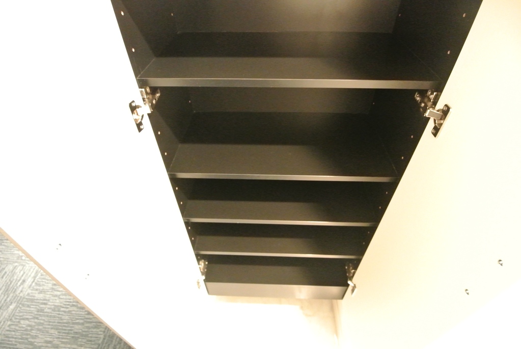 玄関　玄関収納