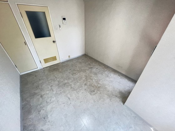 居室・リビング　※別部屋の写真です