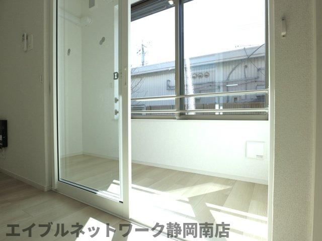バルコニー　サンルーム付き