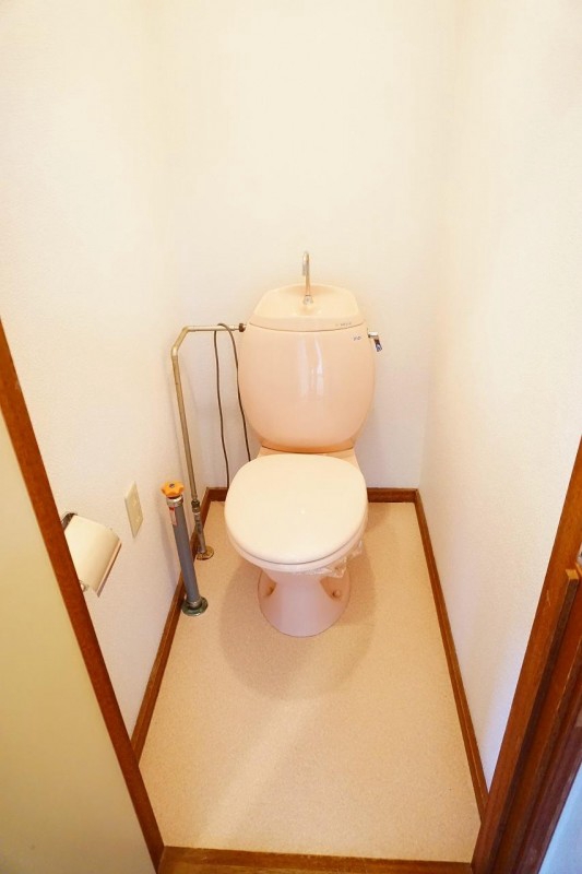 トイレ　トイレ