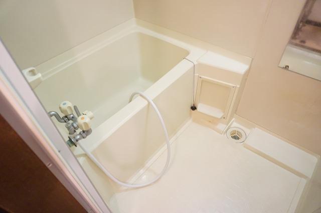 バス・シャワールーム　浴室