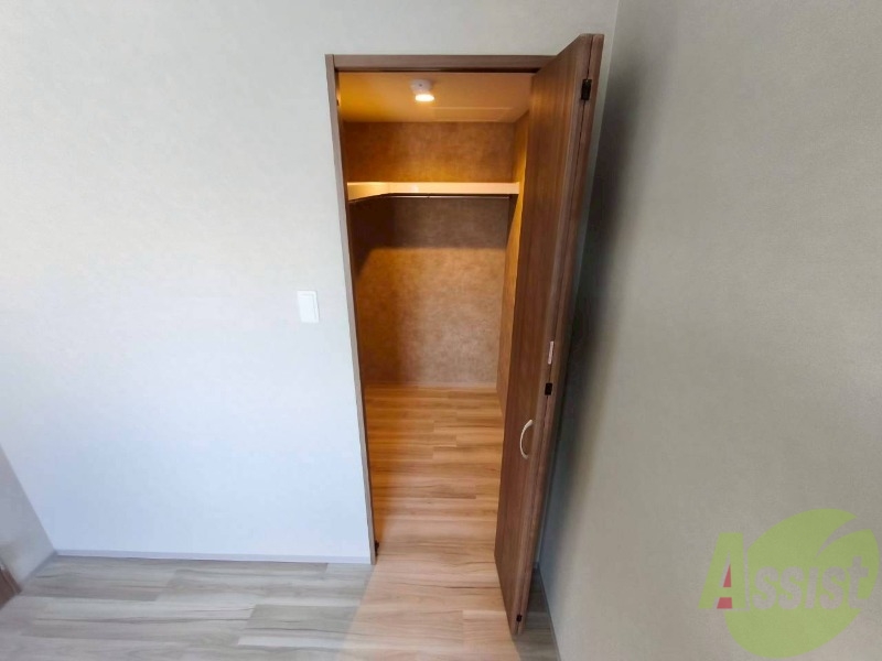 収納　洋室にはクローゼットがあるのですっきり片付きそうです。