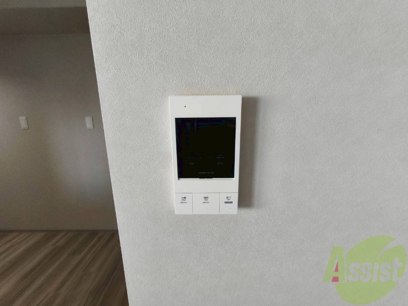 セキュリティ　モニタ付インターホンでセキュリティ面も安心です。