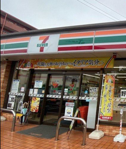 コンビニ　セブン-イレブン 福岡荒江１丁目店（コンビニ）まで391m