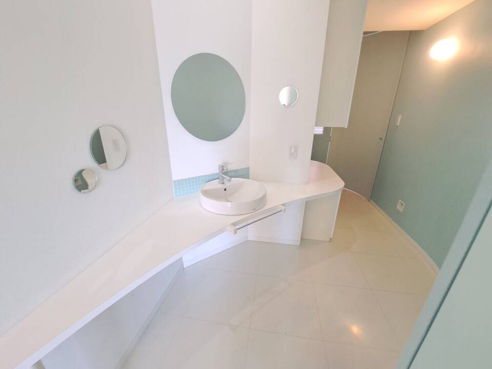 洗面設備　ドレッサー