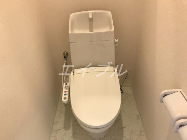 トイレ　シャワー付トイレ