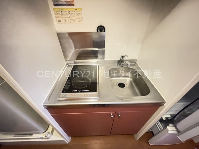 キッチン　オシャレな色調の使いやすいキッチン