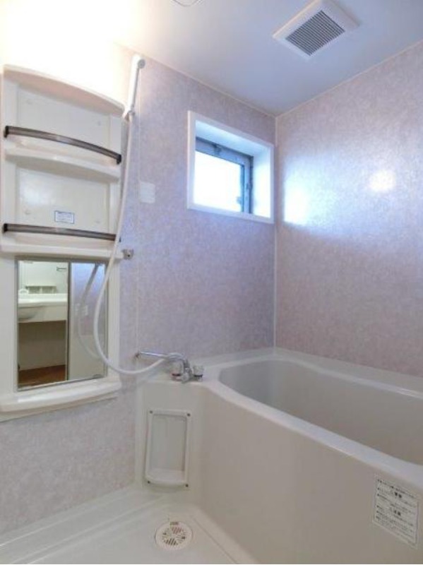 バス・シャワールーム　図面と現状に相違がある場合には現状を優先