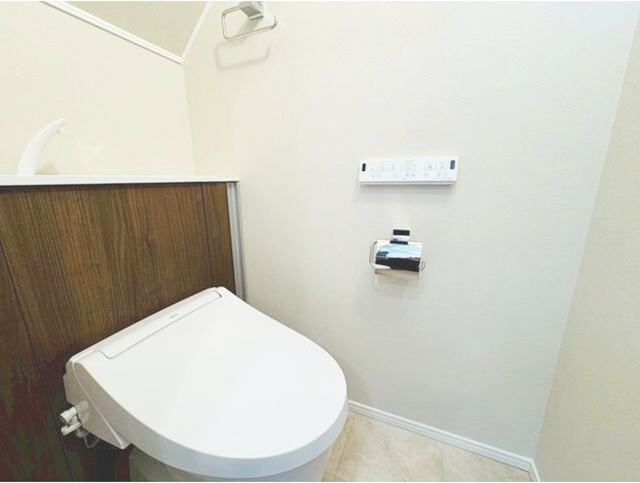 トイレ　嬉しい温水洗浄便座♪