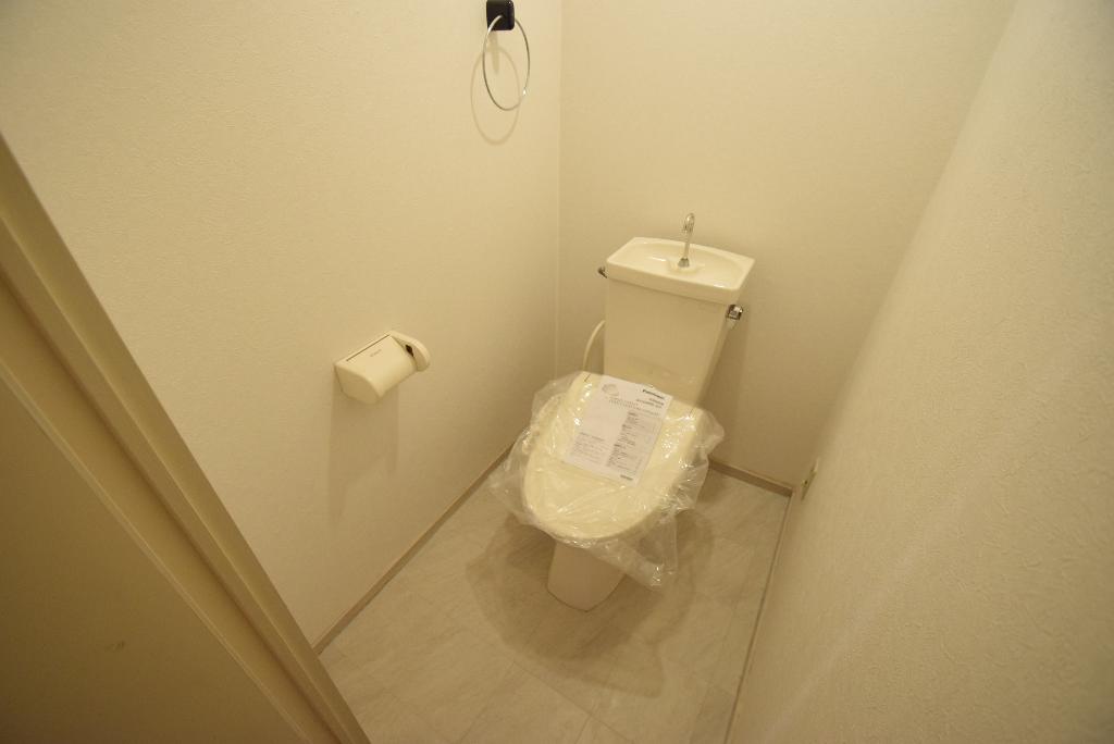 トイレ　シャワー付トイレ