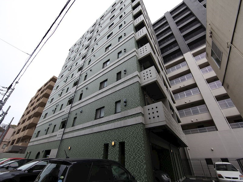 建物外観　外観　オートロック　宅配ＢＯＸ付　セコム付　防犯カメラ付