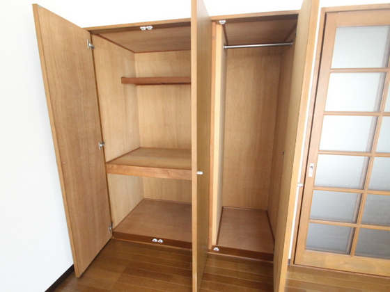 収納　※別号室の写真です