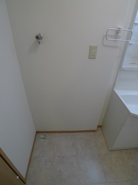 その他設備　室内洗濯機置き場です