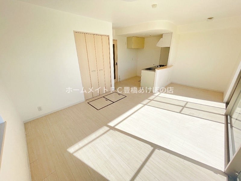 居室・リビング　同型別部屋写真