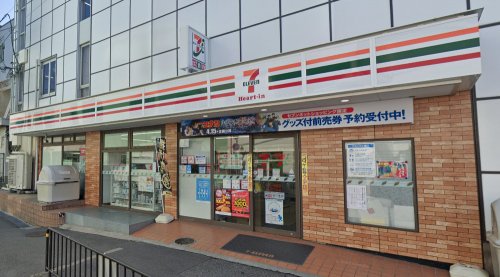 コンビニ　セブンイレブン ハートインJR千里丘駅西口店（コンビニ）まで369m