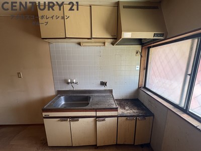 キッチン　窓があり明るいキッチン♪