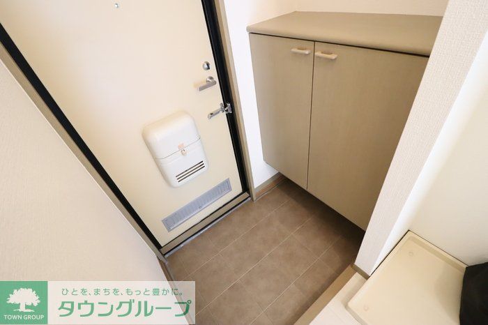 玄関　お問合せはタウンハウジングまで！※現地待合わせ相談可能