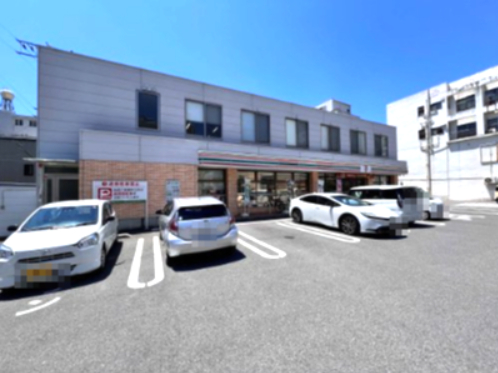 コンビニ　セブンイレブン 徳島東大工町店（コンビニ）まで758m