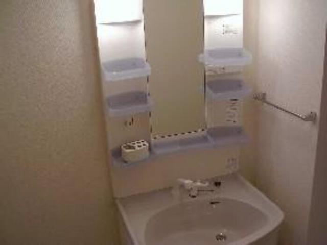 洗面設備　同仕様