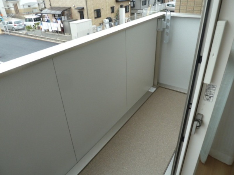 バルコニー　図面と現状に相違がある場合には現状を優先