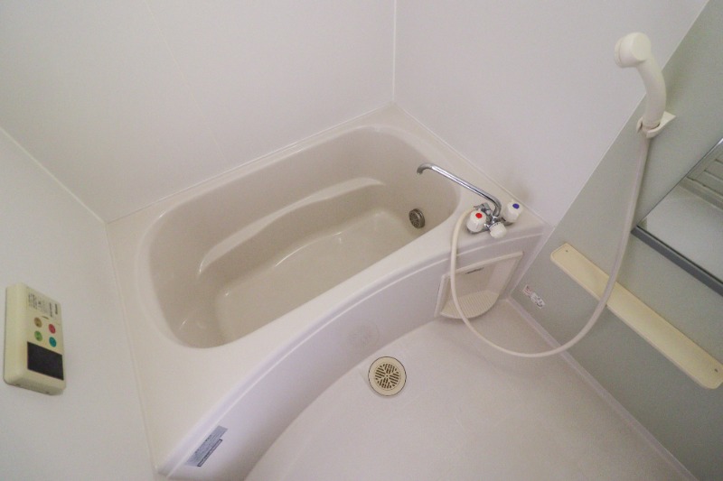 バス・シャワールーム　図面と現状に相違がある場合には現状を優先