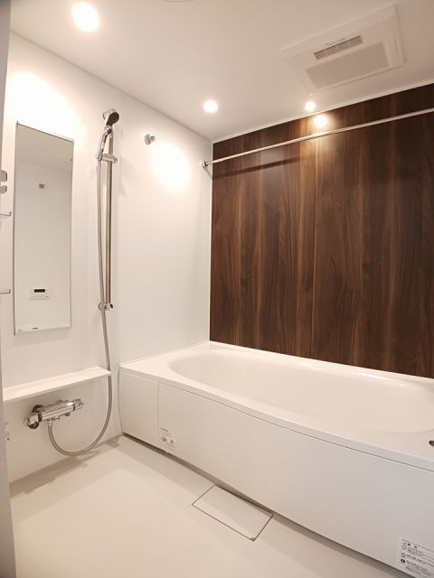 バス・シャワールーム