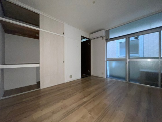 居室・リビング　※別部屋の写真です