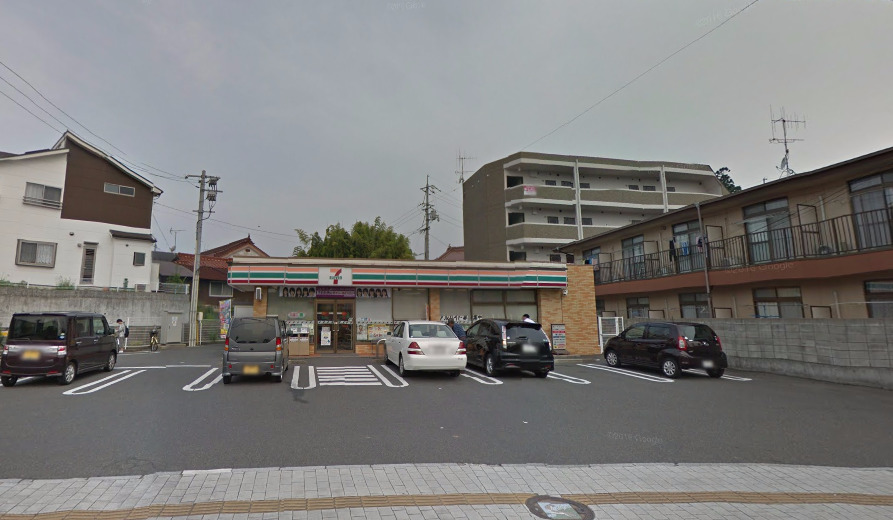 コンビニ　セブン-イレブン 広島大学北口店（コンビニ）まで776m
