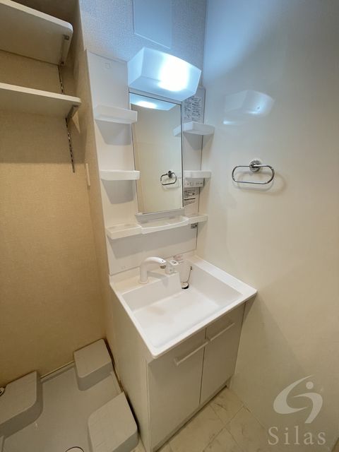 洗面設備　同仕様