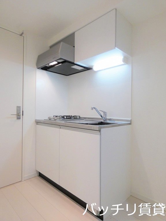 キッチン　画像は、同型タイプの為、現状を優先いたします。