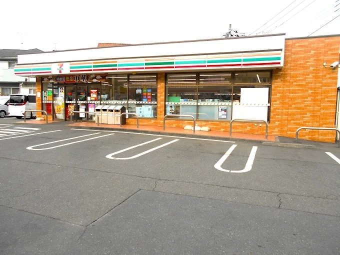 コンビニ　セブンイレブン川崎千年店（コンビニ）まで147m