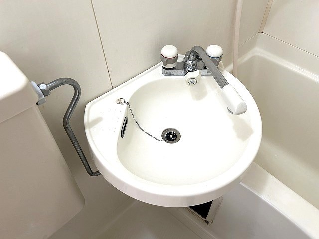 洗面設備　参考写真。