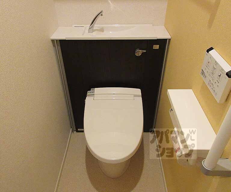 トイレ　ウォシュレット付！