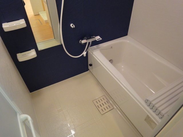 バス・シャワールーム　浴室